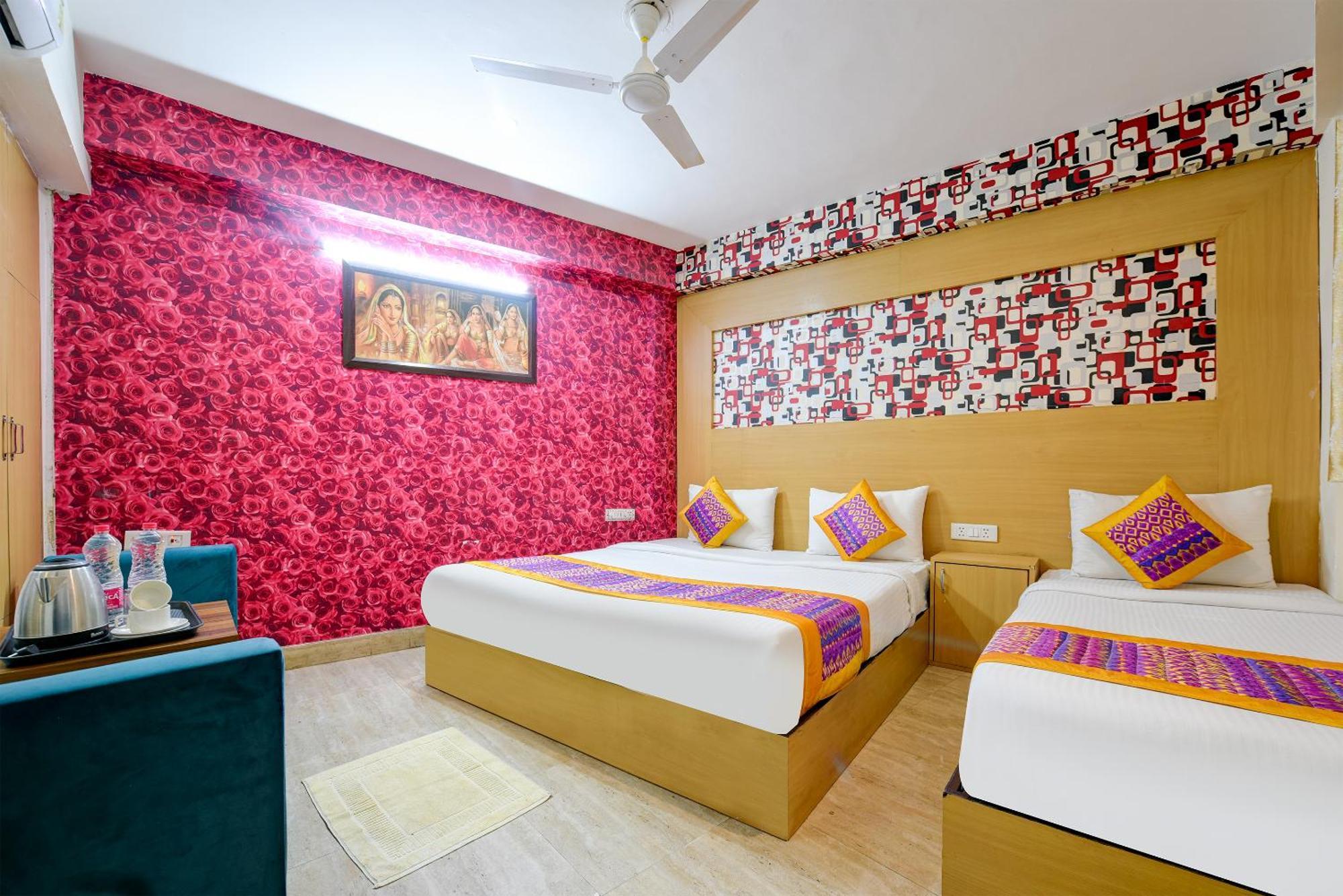 Hotel Sky View At Airport New Delhi Bagian luar foto