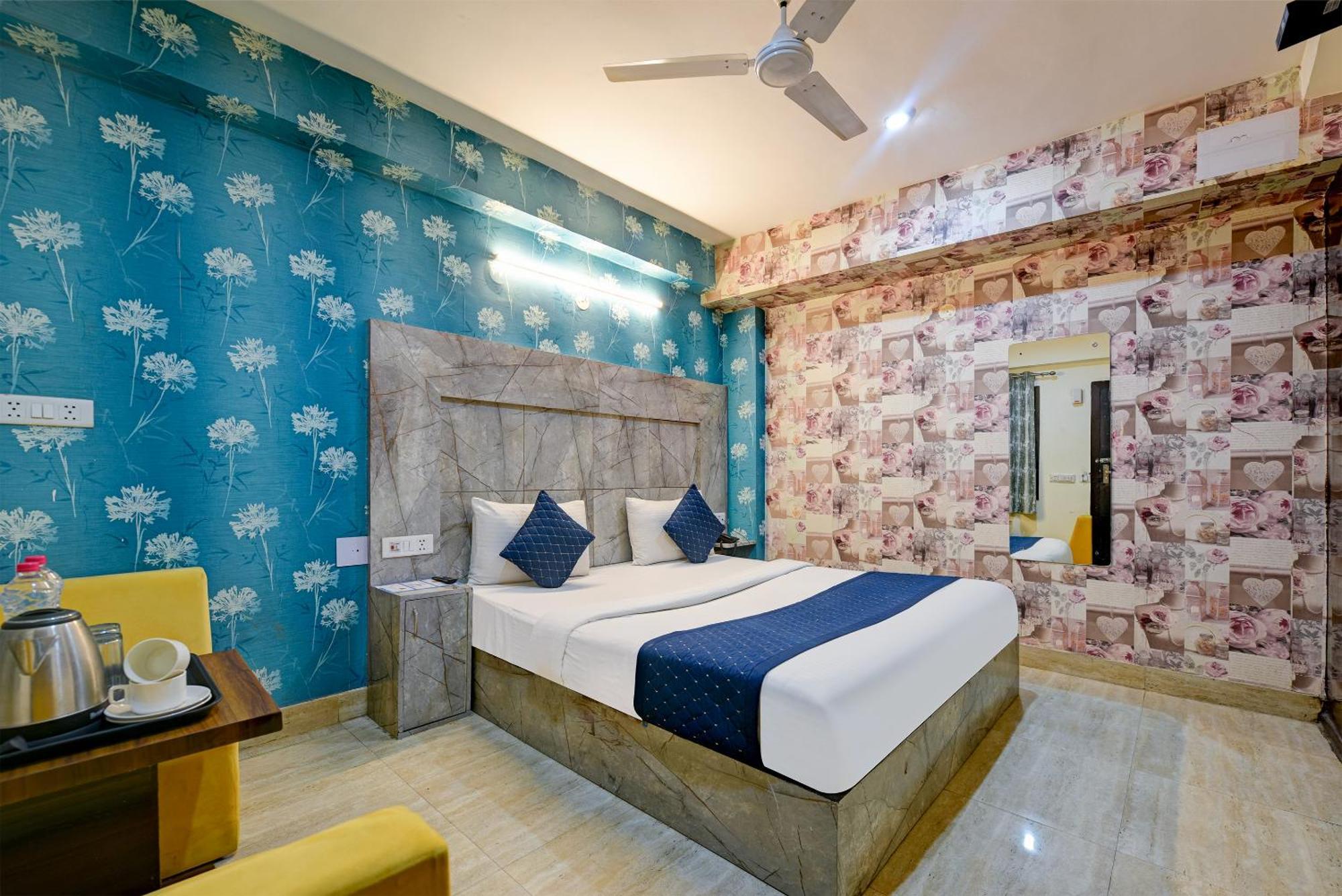 Hotel Sky View At Airport New Delhi Bagian luar foto